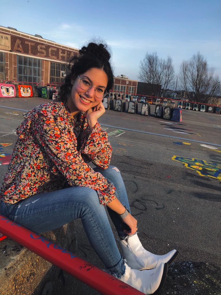 Noor van ZaZa Casting
